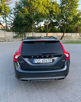 Volvo V60 cena 62900 przebieg: 133500, rok produkcji 2016 z Szprotawa małe 121